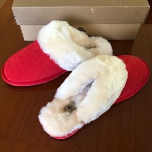 Dream Pairs Sheepskin Slippers NWT 9.5-10